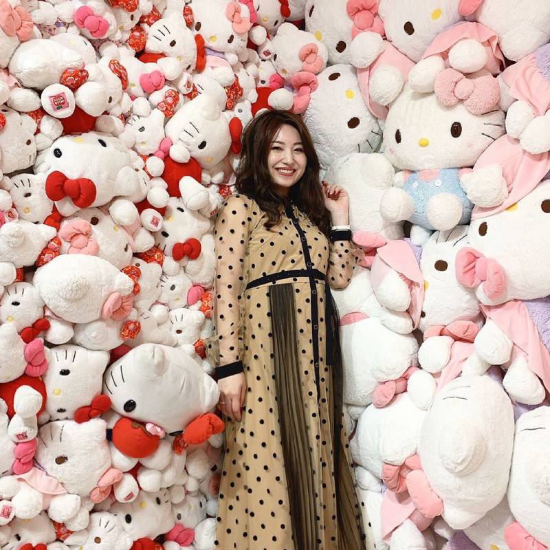 Cửa hàng chuyên bán gấu bông Hello Kitty của xưởng sản xuất Mino