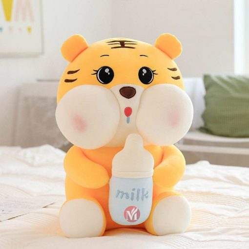 Mẫu Gấu Bông Hổ Ôm Bình Sữa Mino Cute Dễ Thương